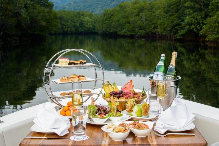 Ten Foods Not to Miss in Southeast Asia